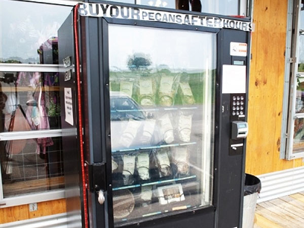 Pecan pie vending machine