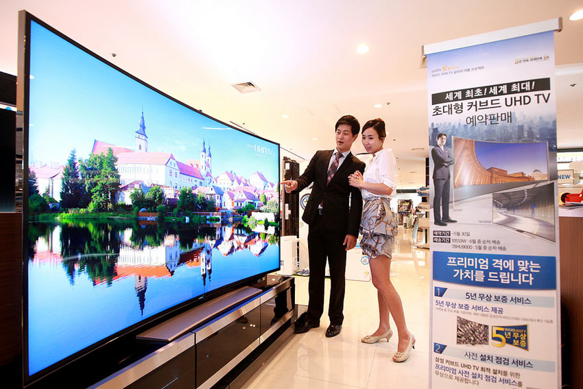 Samsung 78- and 105-inch Curved UHD TVs soft launch pre-order