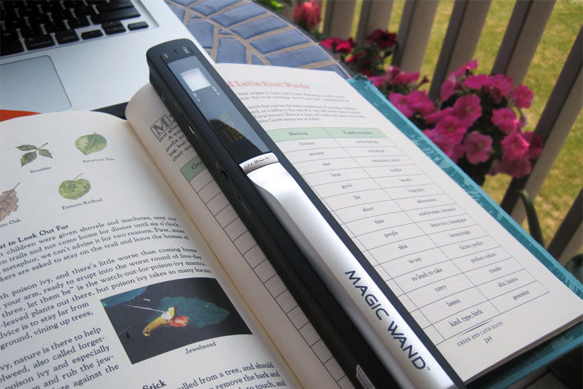 Magic Wand portable scanner