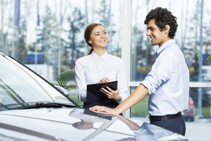 Buying a new company car or lease a car on contract hire?