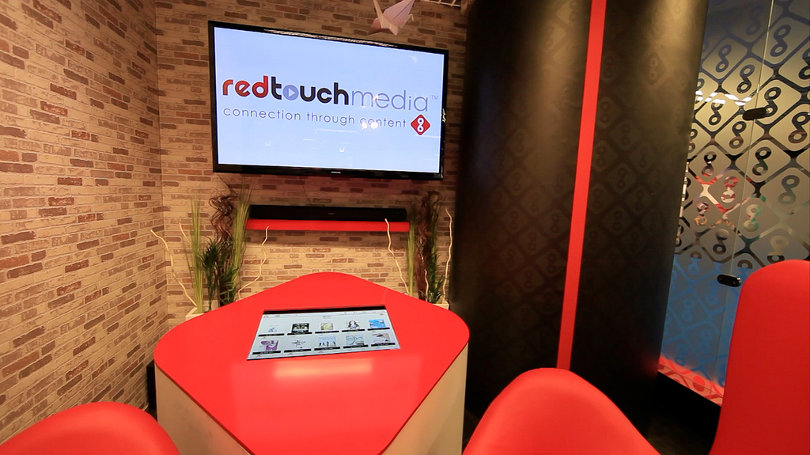 Red Touch Media lounge-booth
