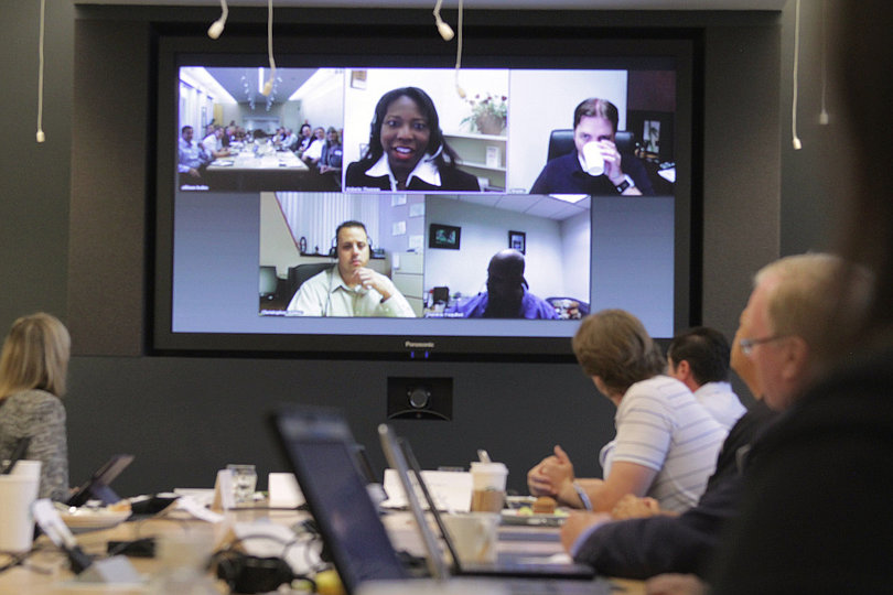 Video meeting in a roundtable discussion