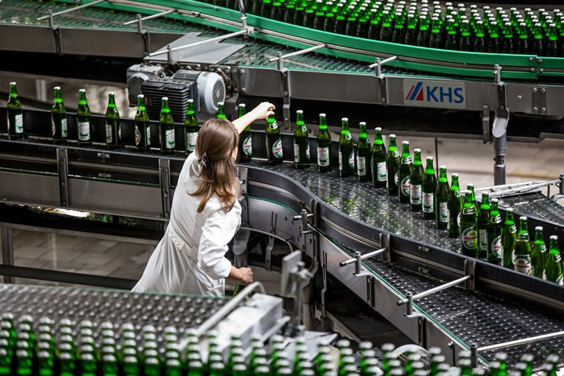 Demand management in production line management