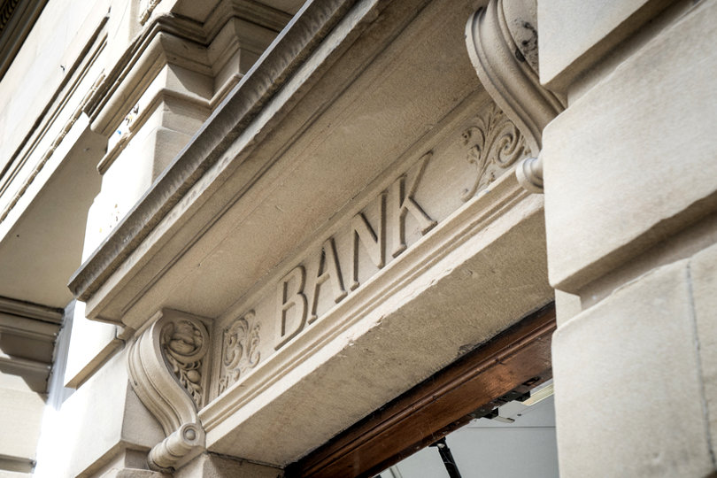 Banking institution