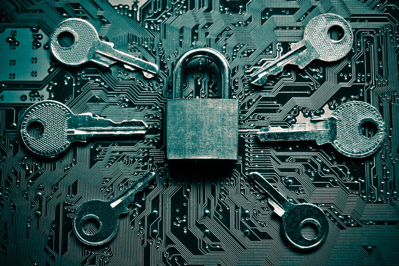 Cyberscurity padlock and keys