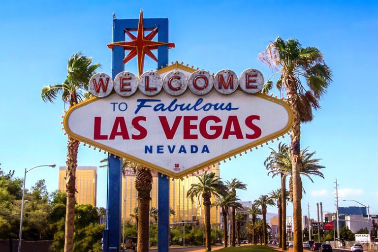 How Savvy Business Travelers Save On Trips To Las Vegas Without ...