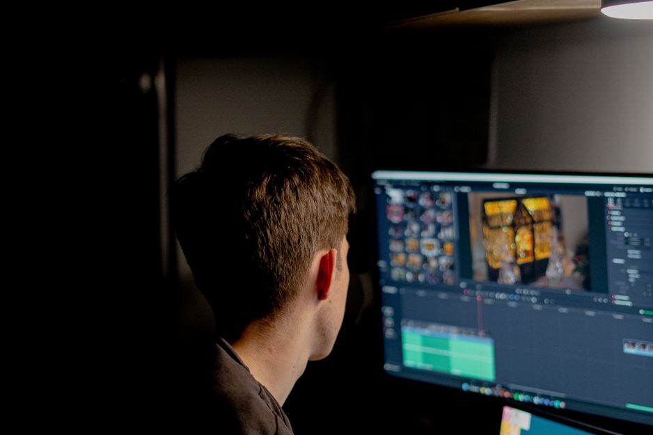 3D LUTs vs. Filters vs. Manual Color Correction: Which Should You Use?
